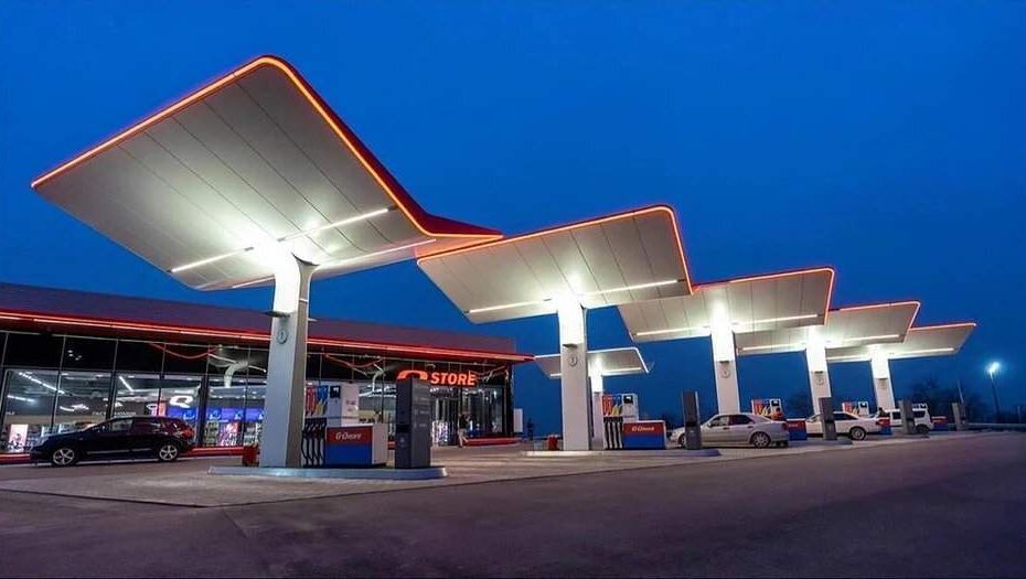 Sites suitable for development for convenience store or petrol station